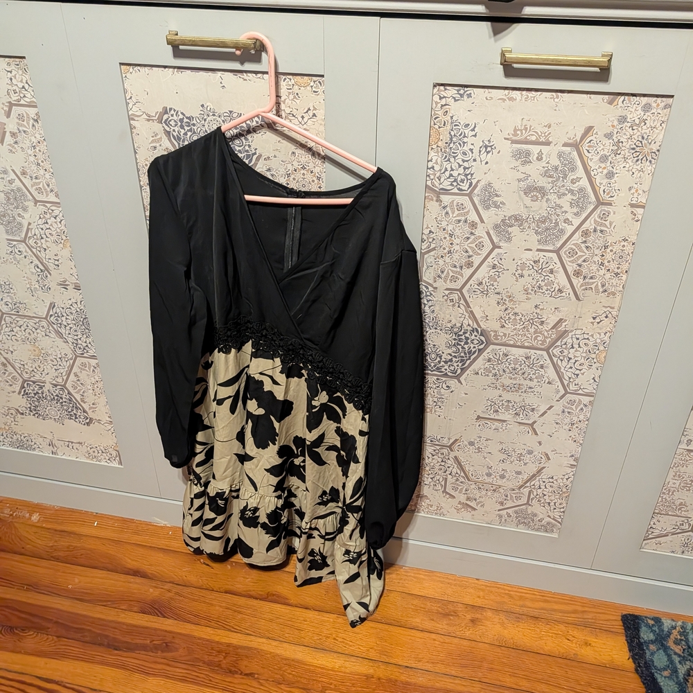 SHEIN Black and Cream Floral Midi Dress